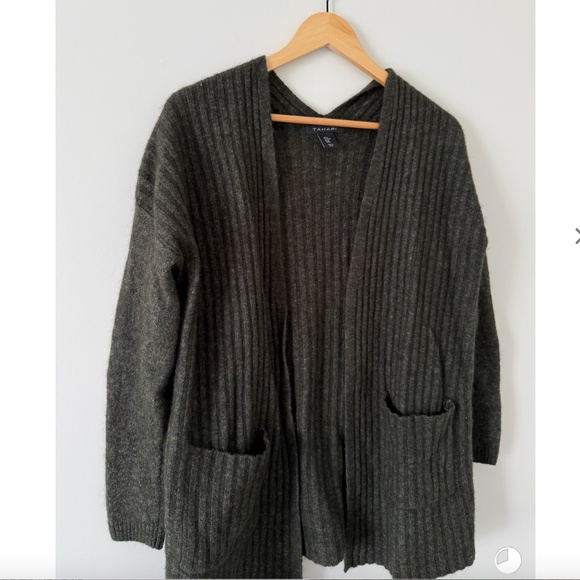 Tahari Sweaters - Dark Green Ribbed Knit Cardigan (size medium)